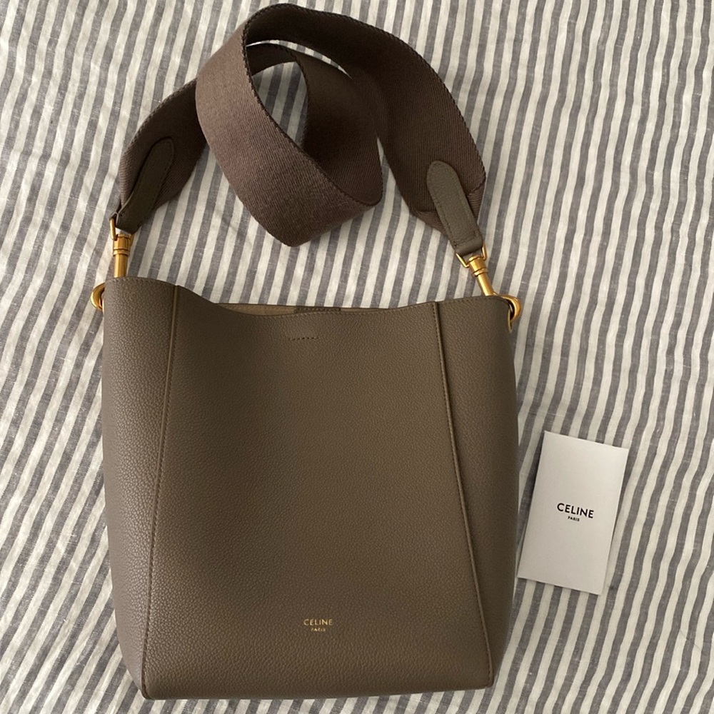 AUTHENTIC Celine Sangle bucket bag